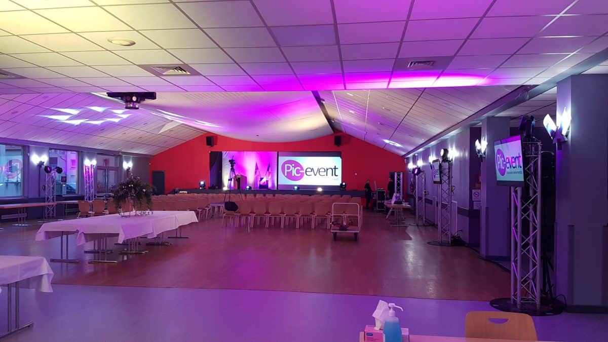 Pic-Event Location 48 pouce Ecran LED Ultra HD 4K