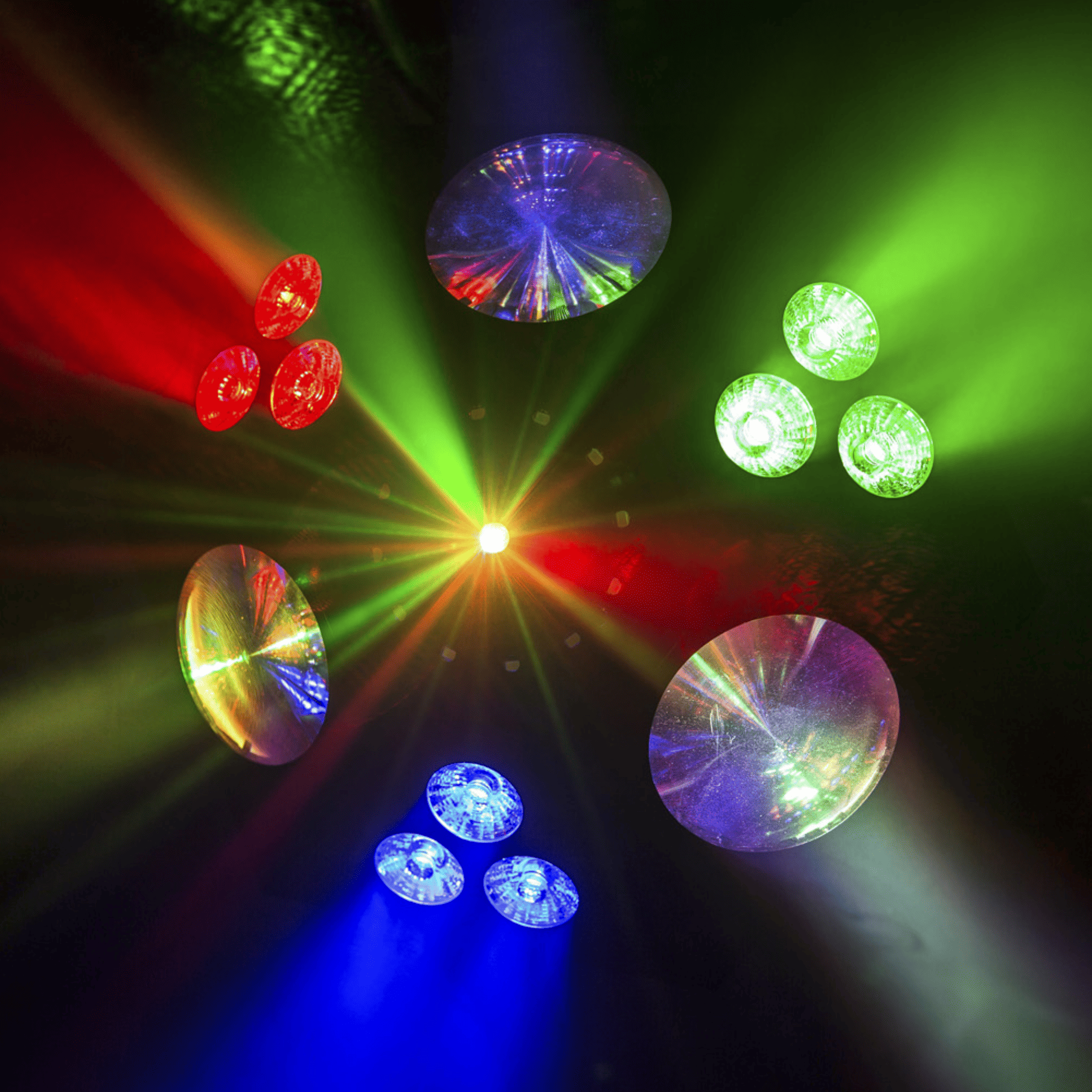Jeux de lumière DJ à led et lasers - LOCATION SONORISATION