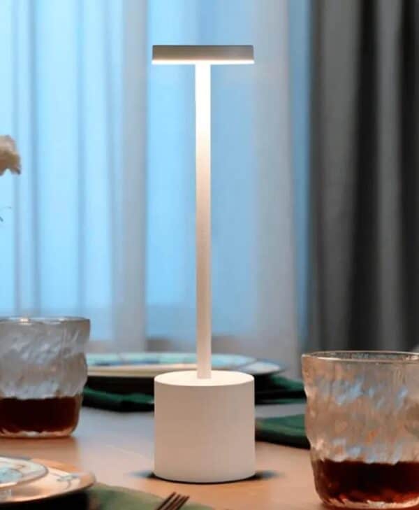 Location lampe LED de table Blanc